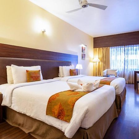Hotel The Woodrose Bangalore Exterior foto