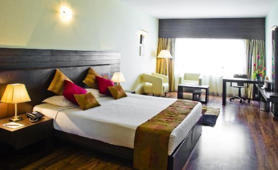 Hotel The Woodrose Bangalore Exterior foto
