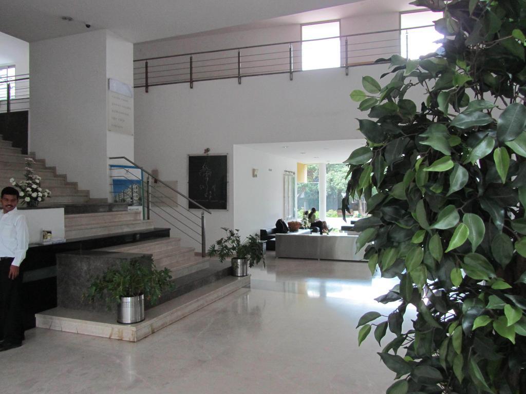 Hotel The Woodrose Bangalore Exterior foto